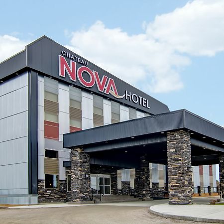 Chateau Nova Йеллоунайф Экстерьер фото